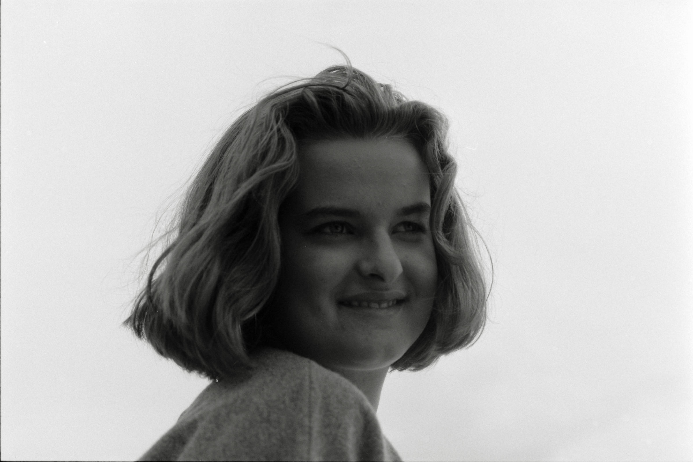 AHP F1990 09 003 sc250506 img18 NLP